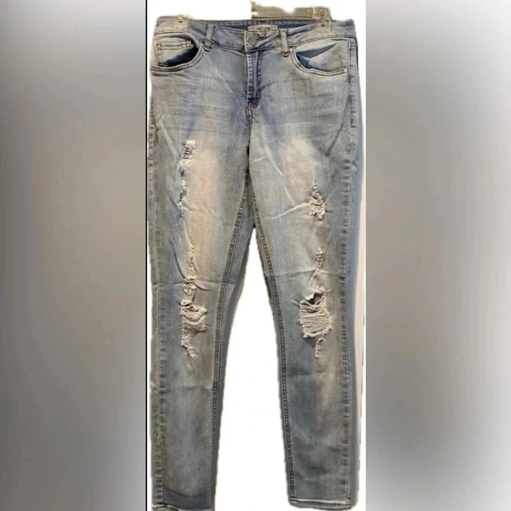 Refuge Women's Distressed Skinny Light Wash Denim High-rise Stretch‎ Jeans 8 EUC